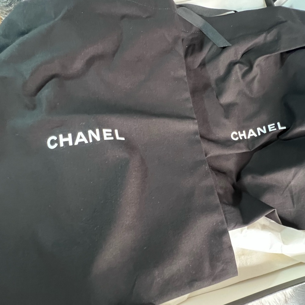 CHANEL shoe empty box - Picture 7 of 12